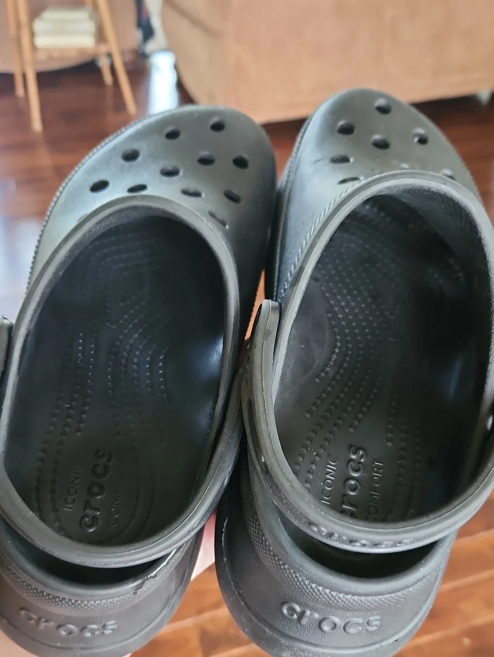 Crocs sz 7 Black Classic Platform 4 her Clog